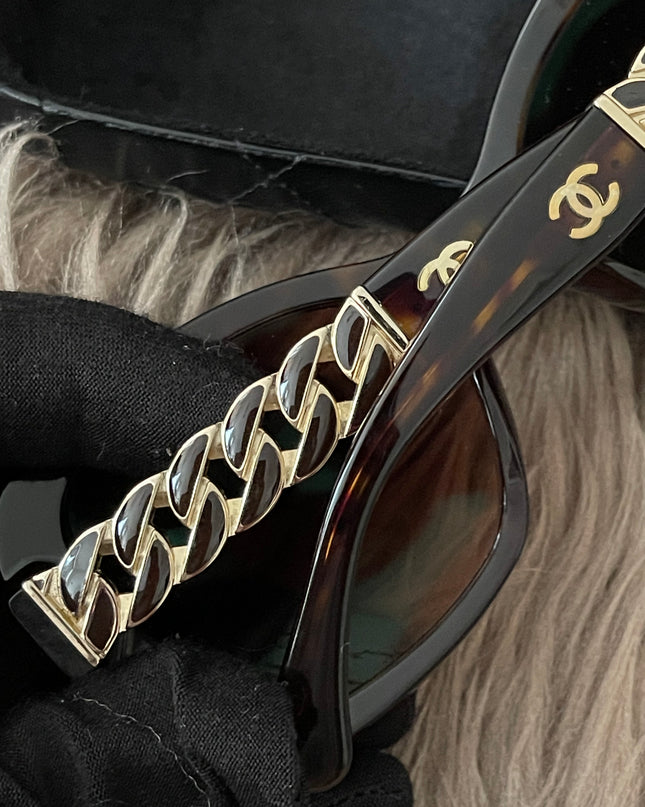 Preloved Authentic Chanel Square Chain Sunglasses