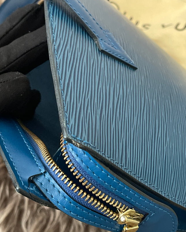Preloved Authentic Louis Vuitton Saint Jacques bag in blue Epi leather