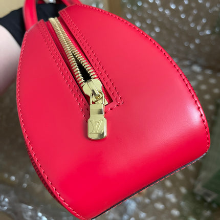 Preloved Louis Vuitton Red Epi Jasmin Handbag w/provided strap