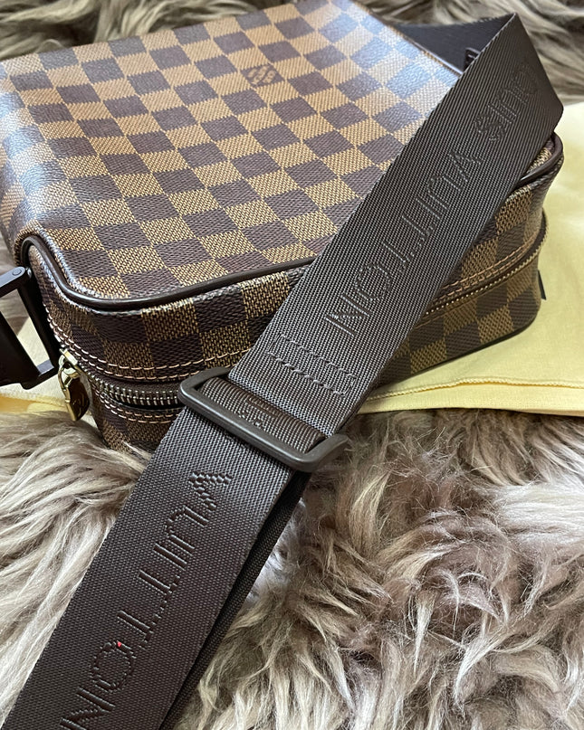 BIG DROP!! Preloved Louis Vuitton 2004 Olav PM shoulder bag