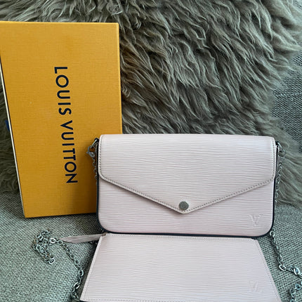 Preloved Authentic Louis Vuitton Felicie Pochette Epi Leather Rose Ballerine
