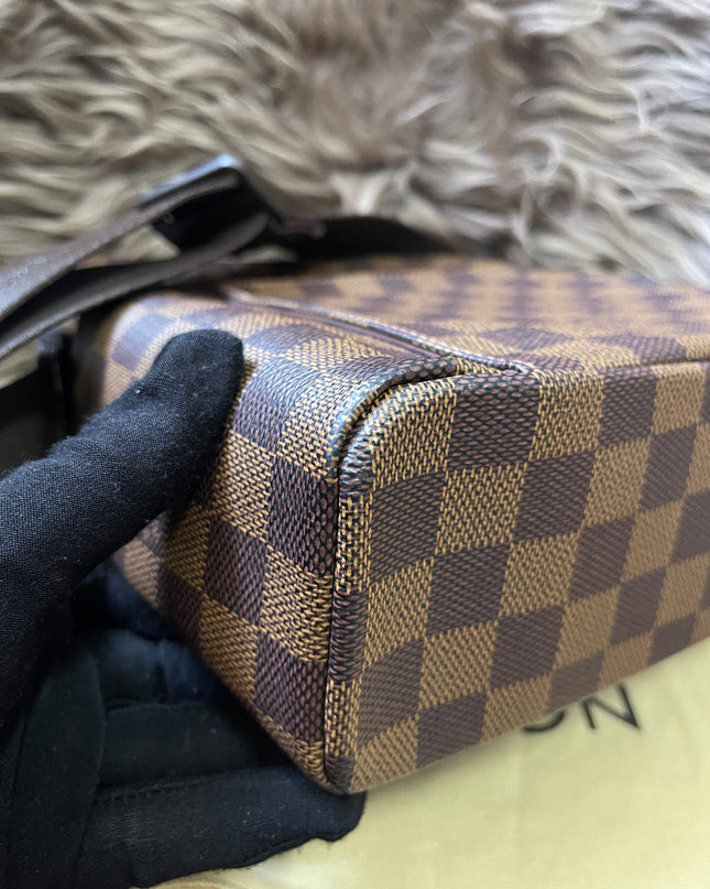 BIG DROP!! Preloved Louis Vuitton 2004 Olav PM shoulder bag