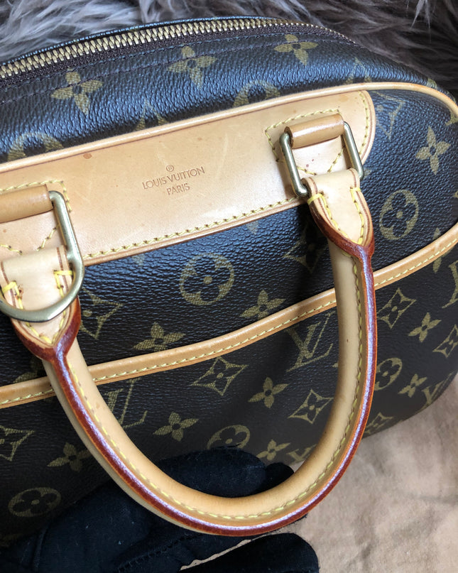 Preloved LOUIS VUITTON Monogram Trouville