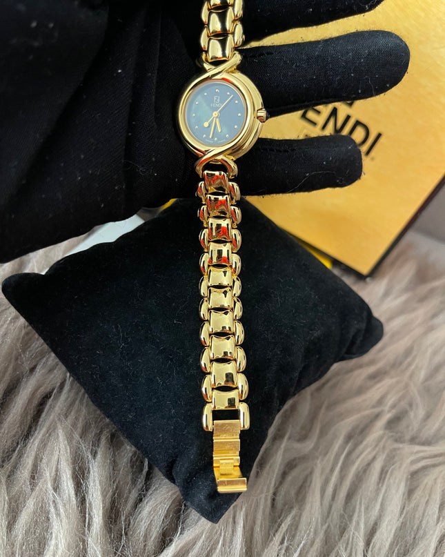 Preloved Authentic Fendi Mother of Pearl Gold Watch