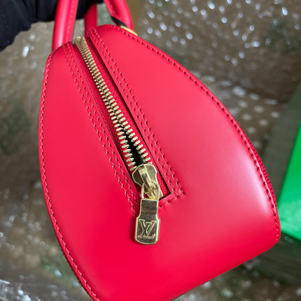 Preloved Louis Vuitton Red Epi Jasmin Handbag w/provided strap