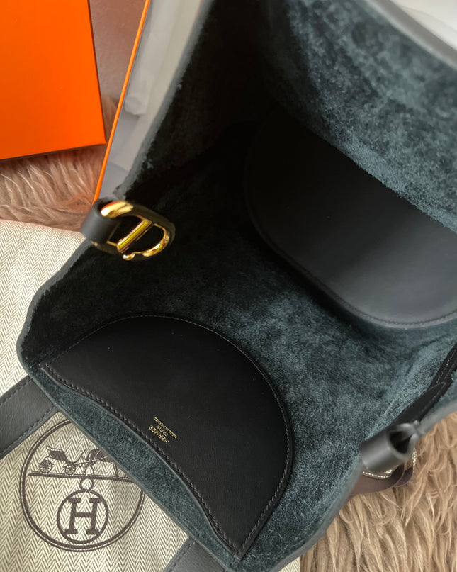 Preloved Authentic Hermès In-the-Loop 23 bag