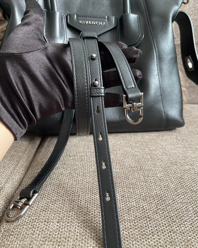 Preloved Authentic Givenchy Antigona Soft Small Bag Black Leather