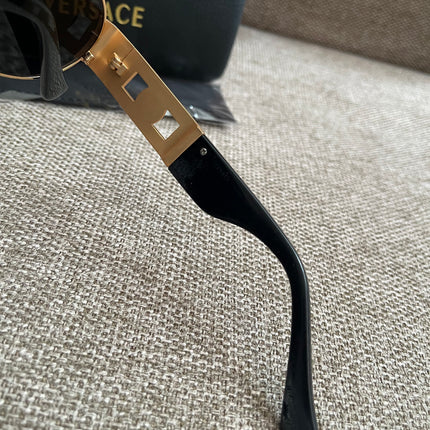Preloved Authentic Versace Biggie Oval Sunglasses – Black & Gold Medusa, VE2176