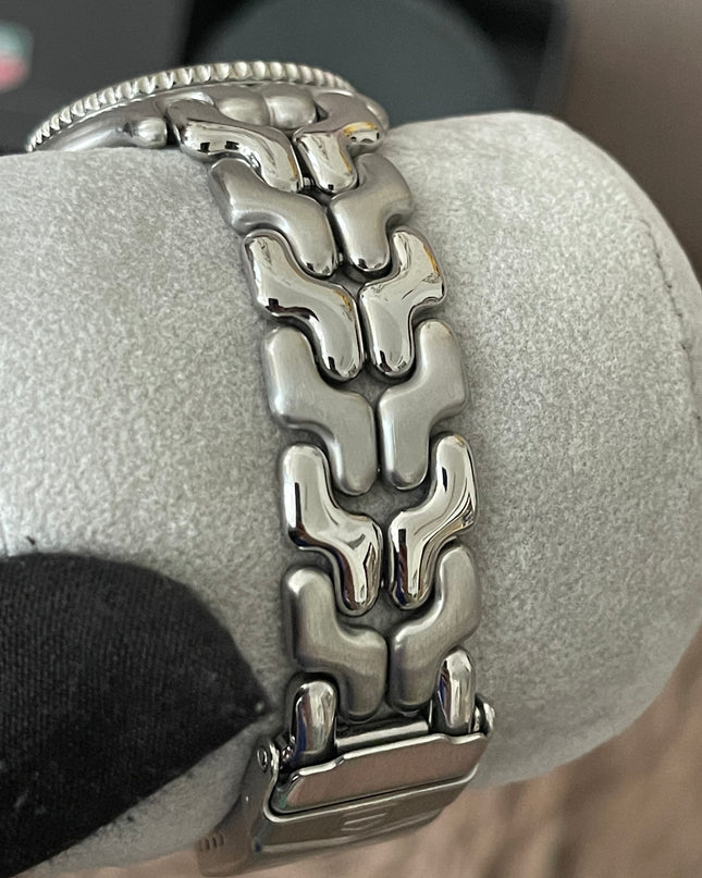 Preloved Authentic TAG Heuer Professional 200M stainless steel watch