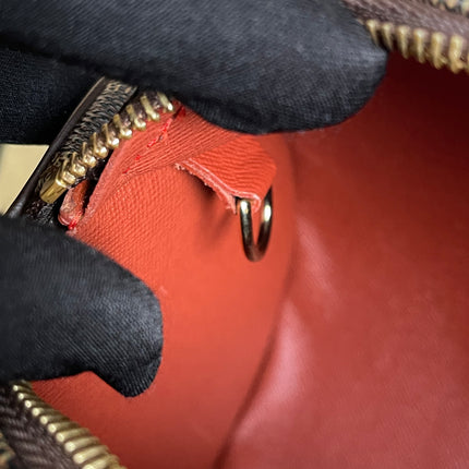 Prelove Louis Vuitton Pre-Owned
1990-2000s Papillon 30 w/provided strap