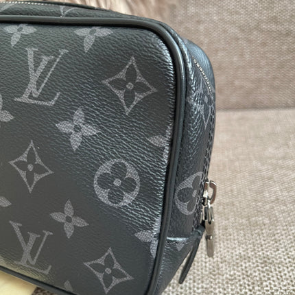Preloved Authentic Louis Vuitton Monogram Eclipse Toiletry Pouch 25