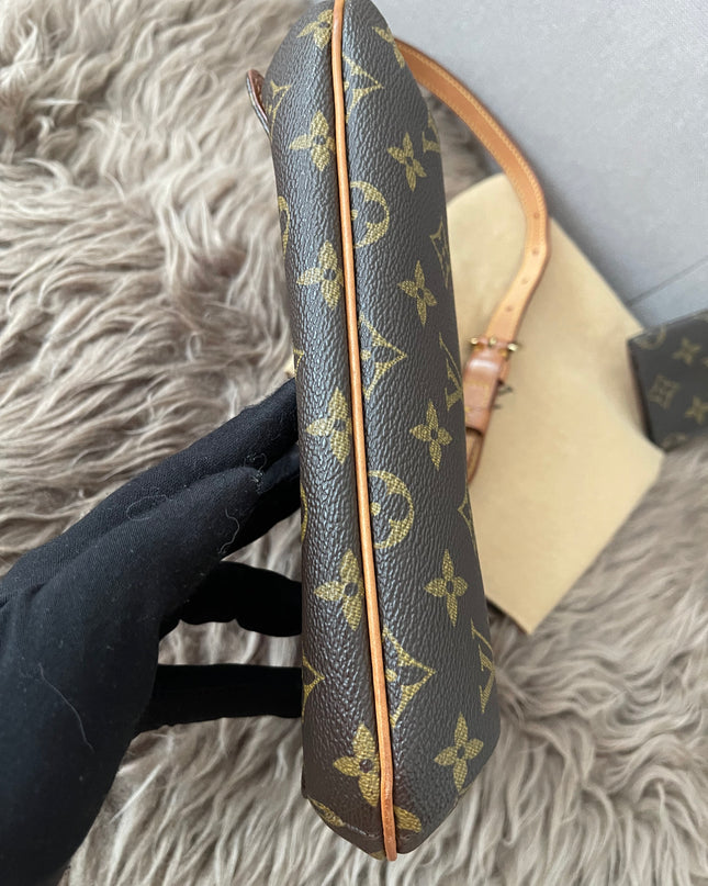 Preloved Authentic  Louis Vuitton Musette Tango Bundle
