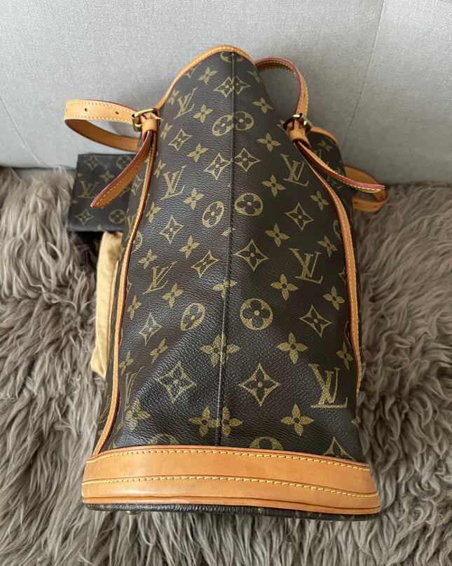 Preloved Authentic Rank B- Louis Vuitton Pre-Owned 2004 GM monogram bucket bag
