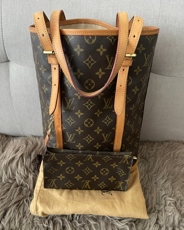 Preloved Authentic Rank B- Louis Vuitton Pre-Owned 2004 GM monogram bucket bag