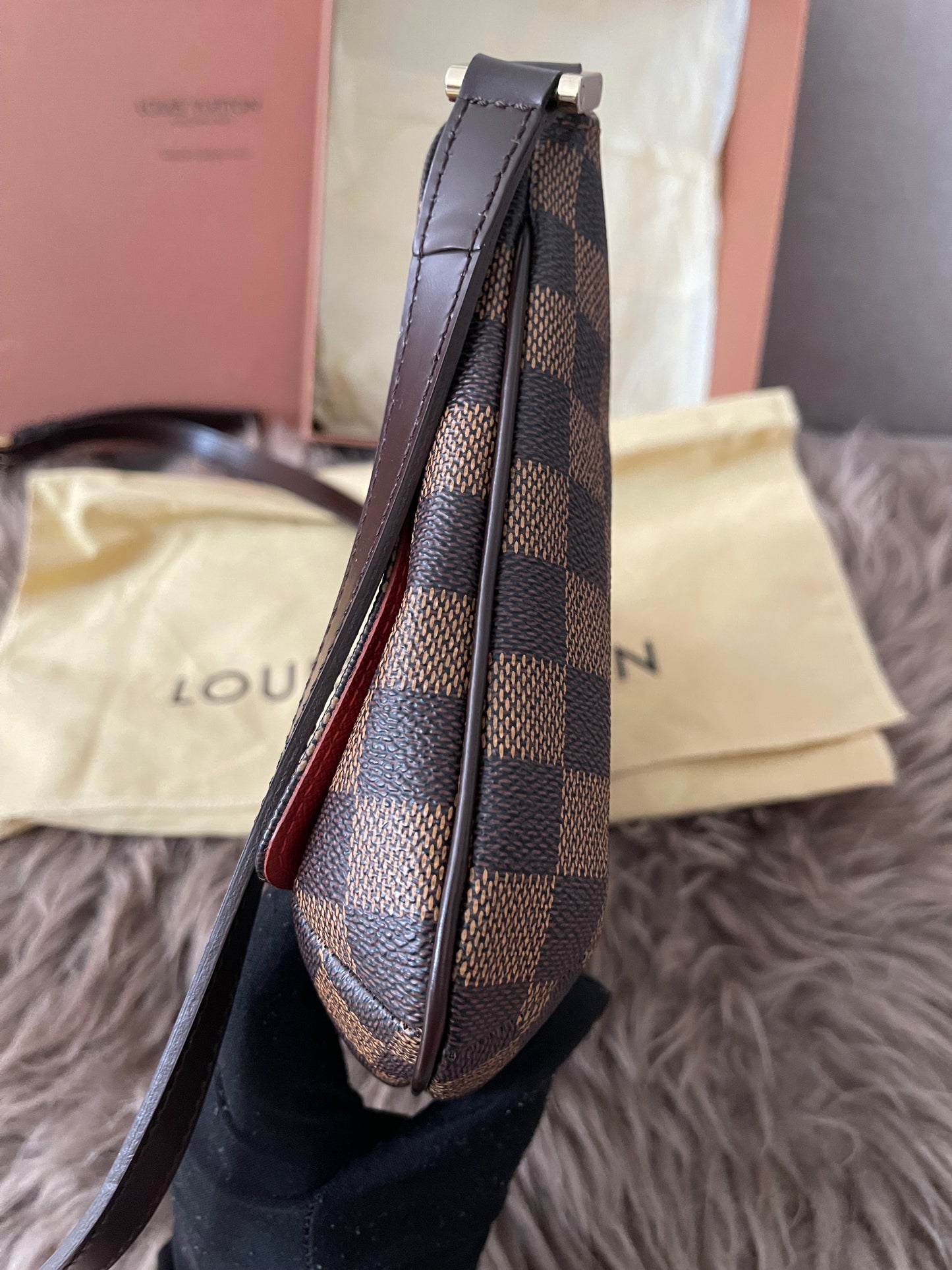 Preloved Authentic Louis Vuitton Damier Ebene Tango