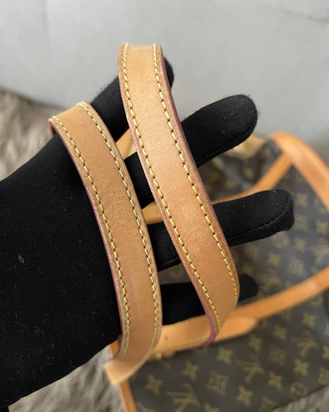 Preloved Authentic Rank B- Louis Vuitton Pre-Owned 2004 GM monogram bucket bag