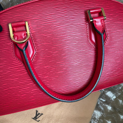 Preloved Louis Vuitton Red Epi Jasmin Handbag w/provided strap