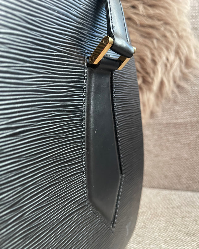 Preloved Authentic Louis Vuitton Epi Leather Sablon Shoulder Bag – Black