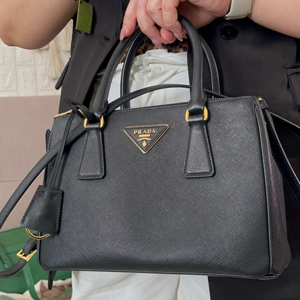 Preloved Authentic Small Prada Galleria Saffiano leather bag