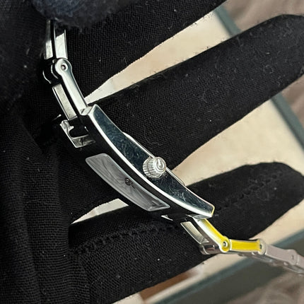 Preloved Authentic RANK AB Gucci Silver Stainless Steel 3900L watch 12 mm