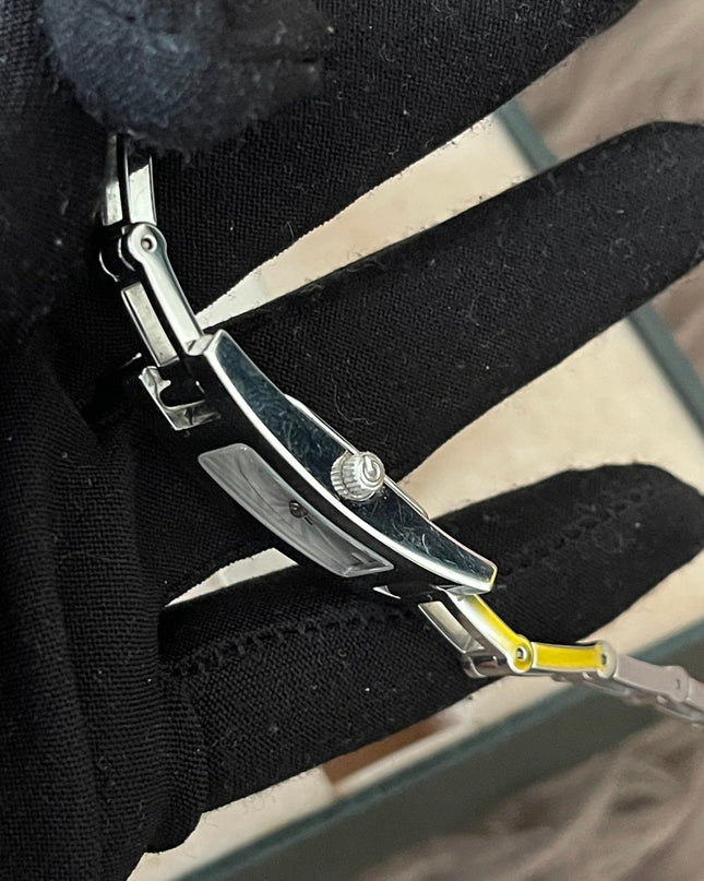 Preloved Authentic RANK AB Gucci Silver Stainless Steel 3900L watch 12 mm