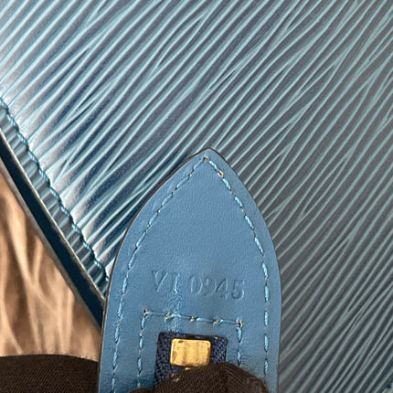 Preloved Authentic Louis Vuitton Saint Jacques bag in blue Epi leather