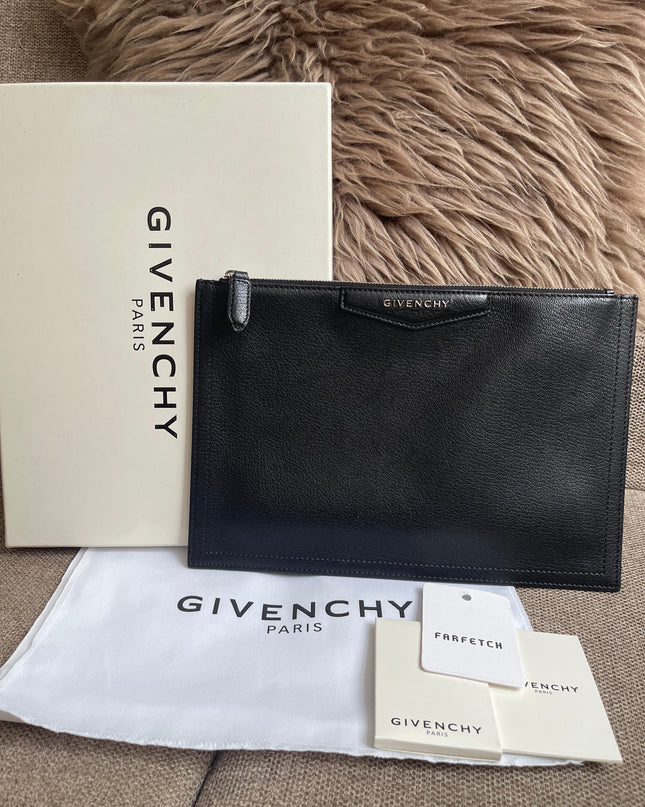 Preloved Authentic Givenchy Antigona Pochette Black Goat Leather