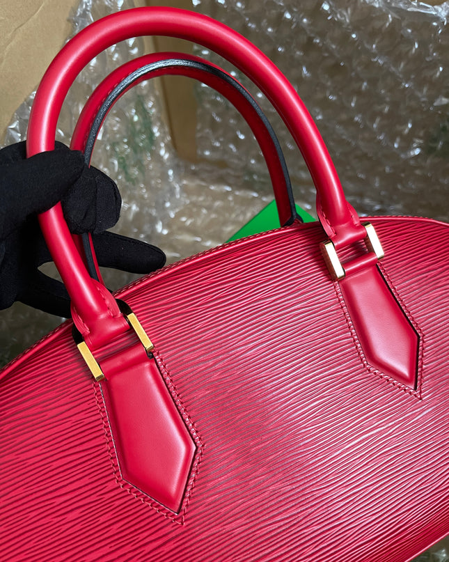 Preloved Louis Vuitton Red Epi Jasmin Handbag w/provided strap