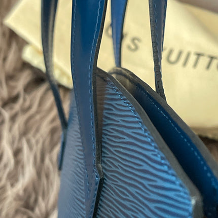 Preloved Authentic Louis Vuitton Saint Jacques bag in blue Epi leather