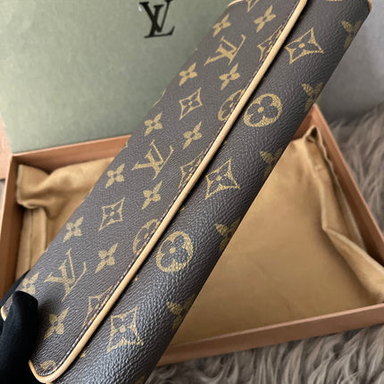 Preloved Authentic Louis Vuitton Monogram Pochette Twin PM cross body bag