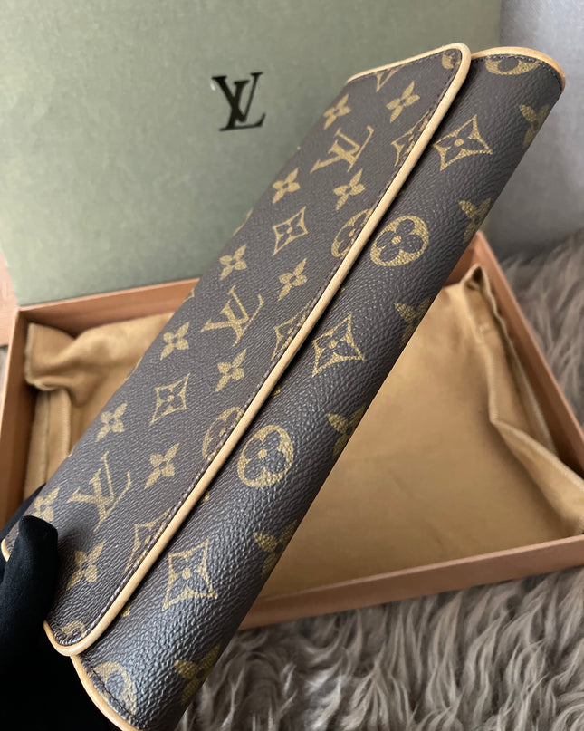 Preloved Authentic Louis Vuitton Monogram Pochette Twin PM cross body bag
