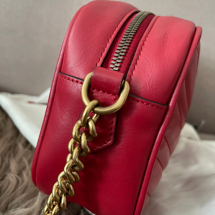 Preloved Authentic Gucci GG Marmont Camera Bag