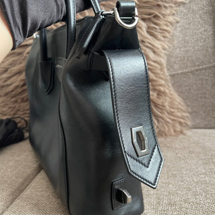 Preloved Authentic Givenchy Antigona Soft Small Bag Black Leather