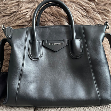 Preloved Authentic Givenchy Antigona Soft Small Bag Black Leather