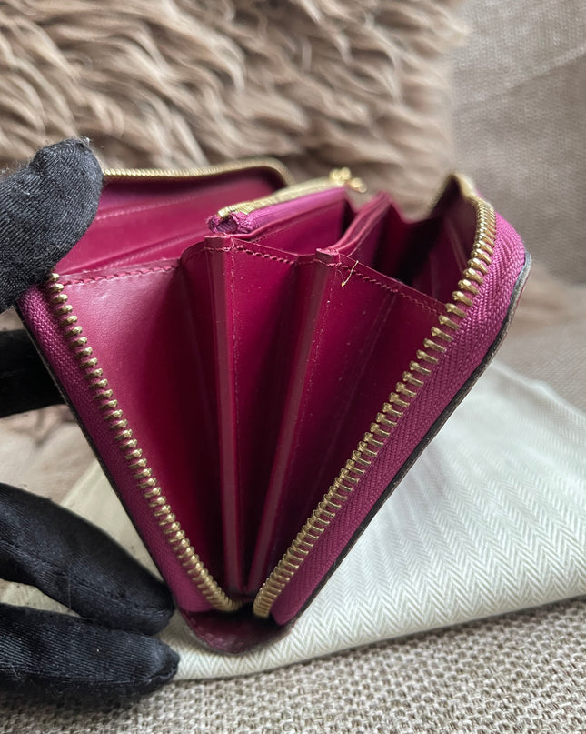 Preloved Authentic Louis Vuitton Vernis Zippy Wallet