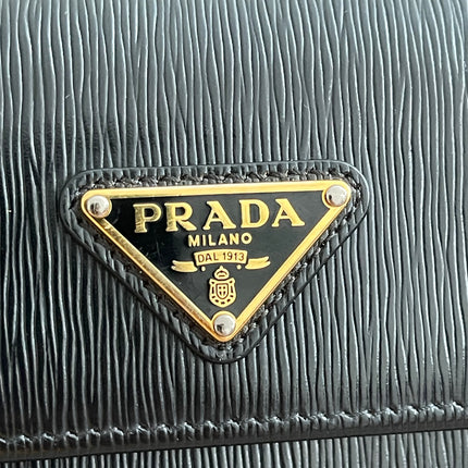 Preloved Authentic Prada Vitello Move Triangle Logo Trifold Wallet – Black