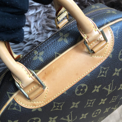 Preloved LOUIS VUITTON Monogram Trouville
