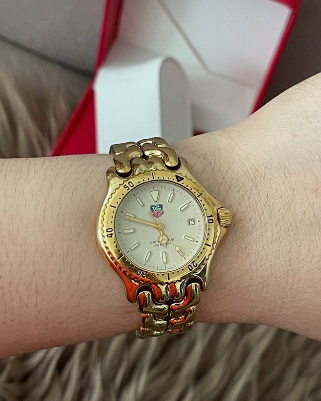 Preloved Authentic TAG Heuer Professional 200M Watch