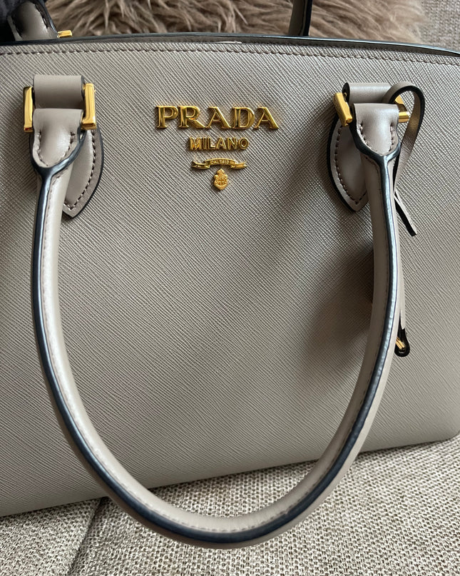 Preloved Authentic Prada Saffiano Lux Tote