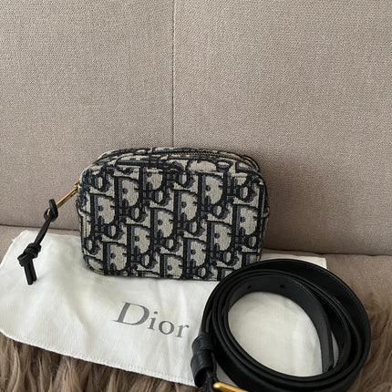 Preloved Authentic Dior Oblique belt pouch