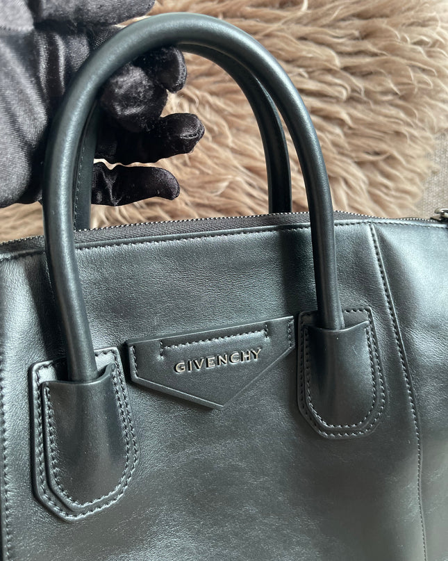 Preloved Authentic Givenchy Antigona Soft Small Bag Black Leather