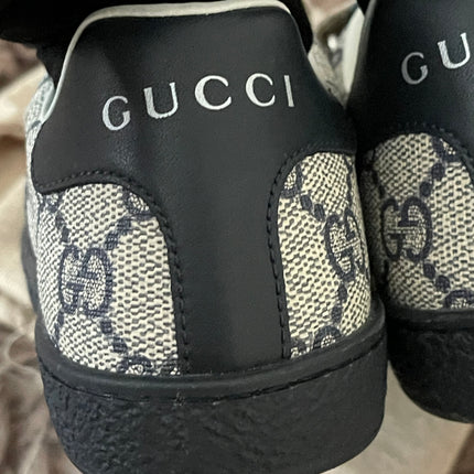 Preloved Authentic Gucci Kids Ace Sneakers (GG Supreme) sz 31