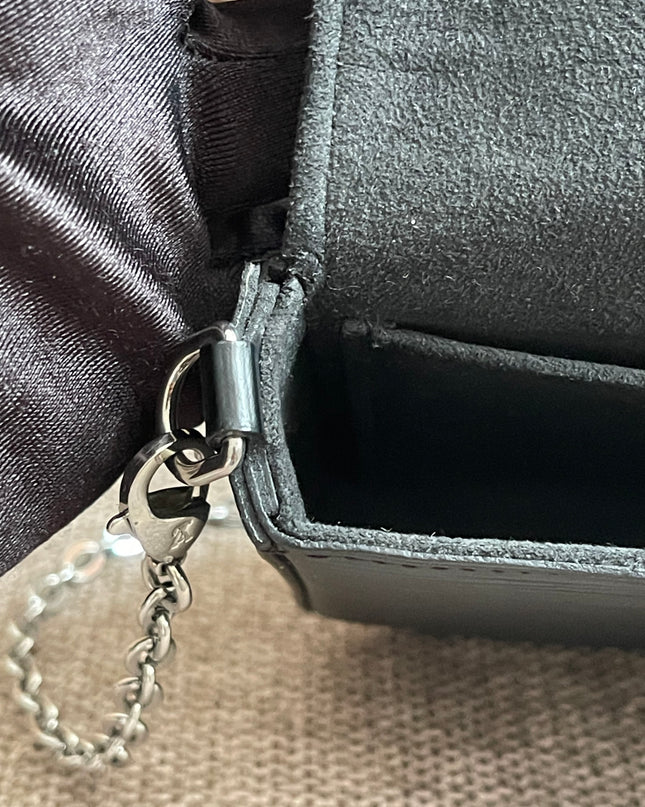 Preloved Authentic Louis Vuitton Félicie Pochette in Black Epi Leather