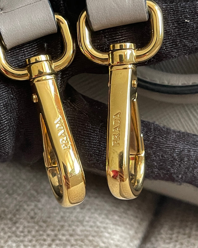Preloved Authentic Prada Saffiano Lux Tote