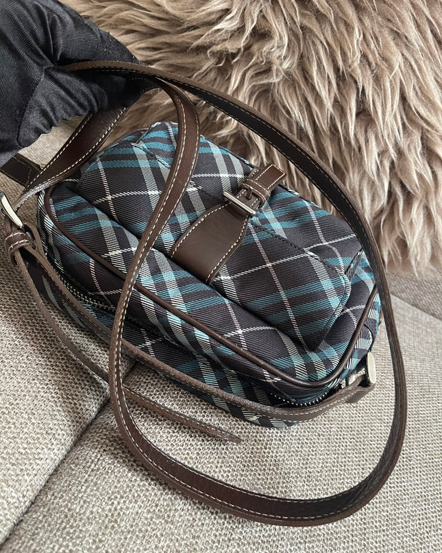 Preloved Authentic Burberry Nova Check Tartan Crossbody Camera Bag