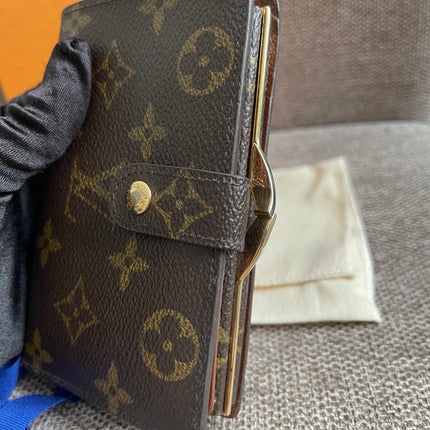 Preloved Authentic Louis Vuitton Monogram French Purse Wallet