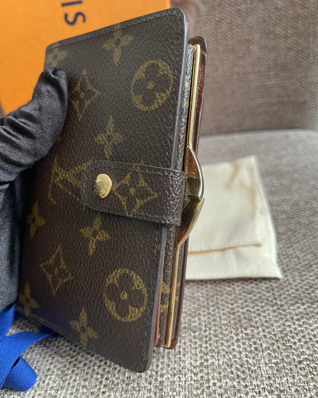 Preloved Authentic Louis Vuitton Monogram French Purse Wallet