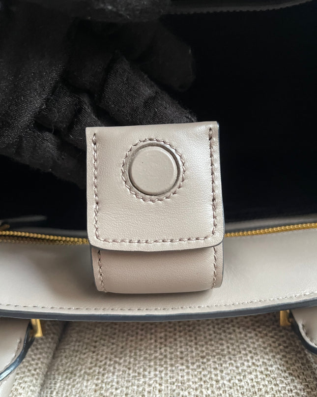 Preloved Authentic Prada Saffiano Lux Tote