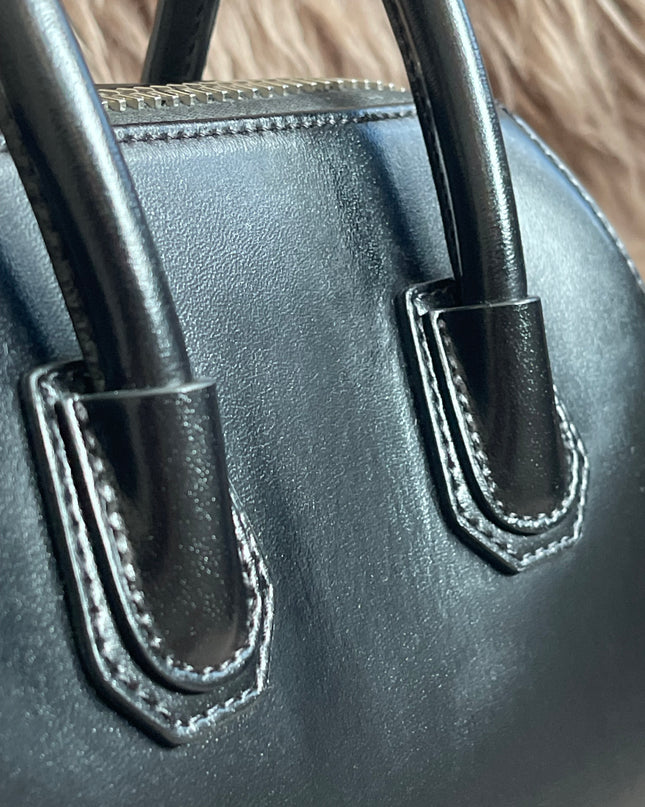 Preloved Authentic Givenchy Mini Antigona Bag Black Calf Leather