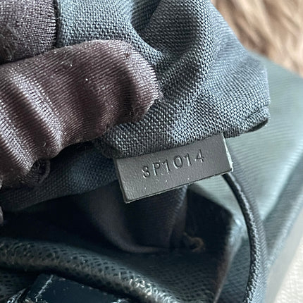 Preloved Authentic Louis Vuitton Taiga Leather Crossbody Bag – Épicéa Green, Silver Hardware